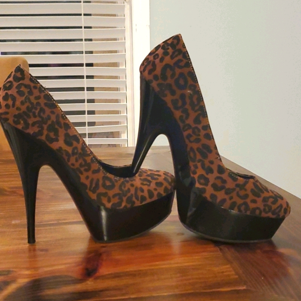 Cheetah High Heels